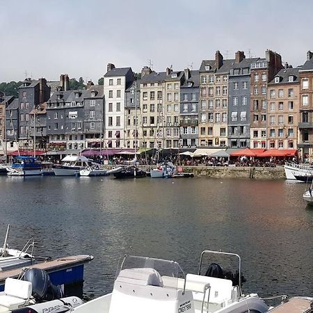 Jolie Maison Avec Jardin Honfleur Exterior foto